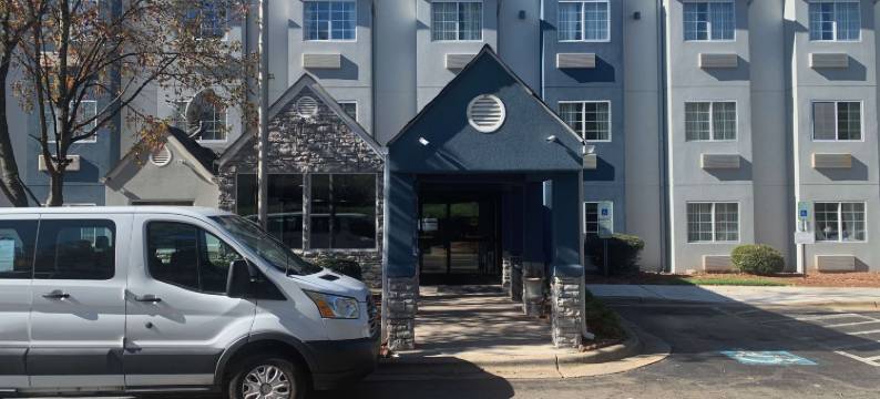 夏洛特机场麦客达温德姆酒店(Microtel Inn & Suites by Wyndham Charlotte Airport)图片