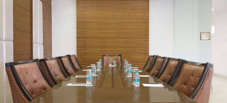 昌迪加尔吉拉克普尔温德姆华美达广场酒店(Ramada Plaza by Wyndham Chandigarh Zirakpur)图片