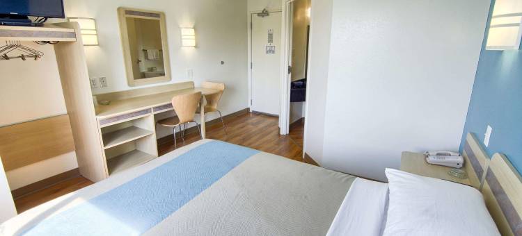 普茨茅斯6号汽车旅馆(Motel 6 Portsmouth, NH)图片