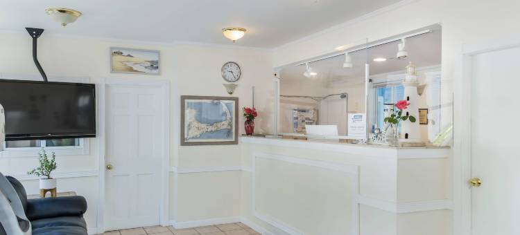 海恩尼斯科德角美洲最佳价值套房酒店(Americas Best Value Inn & Suites-Hyannis/Cape Cod)图片