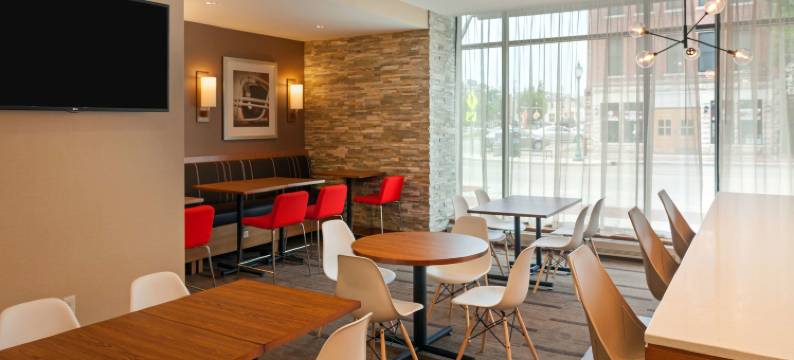 印第安纳州布卢明顿凯悦嘉轩酒店(Hyatt Place Bloomington Indiana)图片