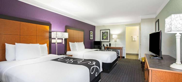 圣马科斯拉昆塔温德姆酒店(La Quinta Inn by Wyndham San Marcos)图片