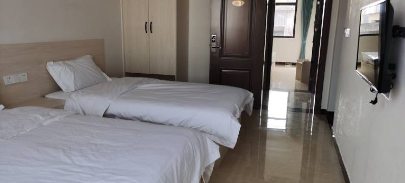 翠湖公寓王姐(怡弦路分店)图片