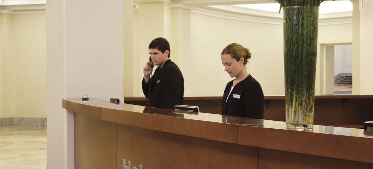 NH格兰省际酒店(NH Gran Hotel Provincial)图片