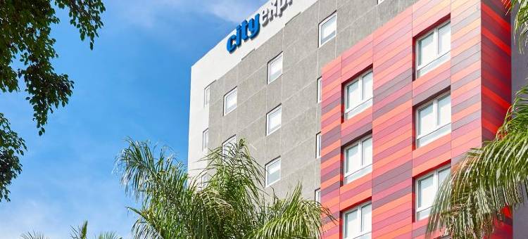 万豪瓜达拉哈拉博览会城市快捷酒店(City Express Plus by Marriott Guadalajara Expo)图片