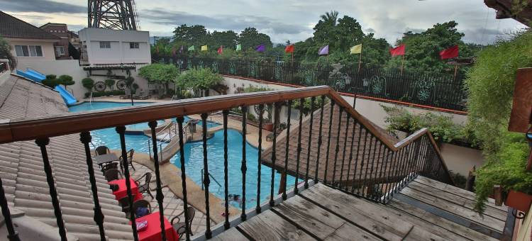 麦克坦皇冠丽晶套房酒店(Crown Regency Suites Mactan)图片