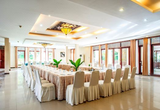 Romana Resort & SpaHotel Overview