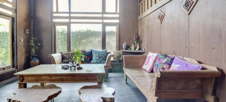 红门子酒店@ Omah Kayu Homestay(RedDoorz at Omah Kayu Homestay Yogyakarta)图片