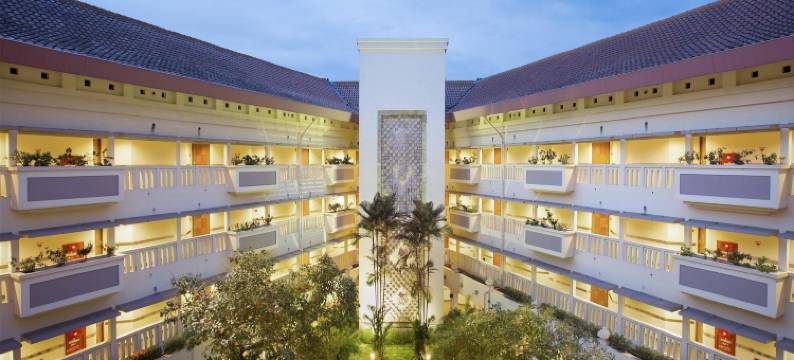 普里KIIC高尔夫球景观酒店(Puri Kiic Golf View Hotel)图片