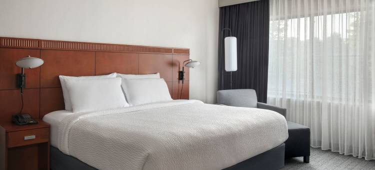 费城普利茅斯会议万怡酒店(Courtyard Philadelphia Plymouth Meeting)图片