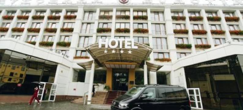 布科维纳酒店(Bukovyna Hotel)图片