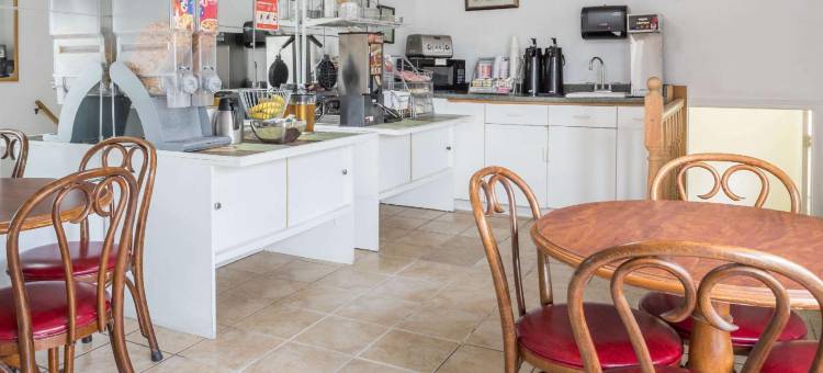 谢尔顿温德姆速8酒店(Super 8 by Wyndham Shelton)图片