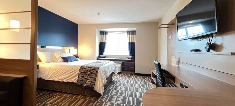 Microtel Inn & Suites by Wyndham Woodland Park图片