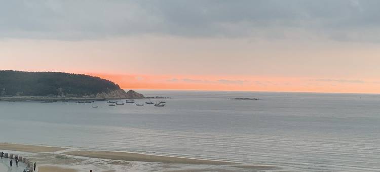 国际海水浴場海景房公寓(环海路6号分店)图片