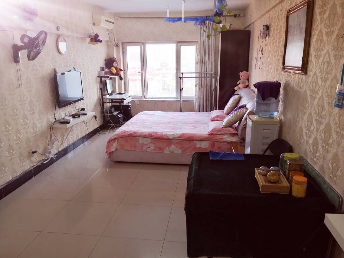 大庆新阳光短租公寓(东湖街分店)