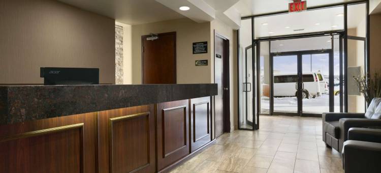 福克斯河温德姆速8酒店(Super 8 by Wyndham Fox Creek)图片