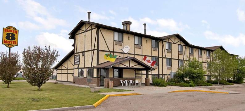 里贾纳温德姆速8酒店(Super 8 by Wyndham Regina)图片