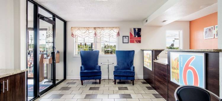 田纳西东岭 6 号汽车旅馆(Motel 6 East Ridge, TN)图片