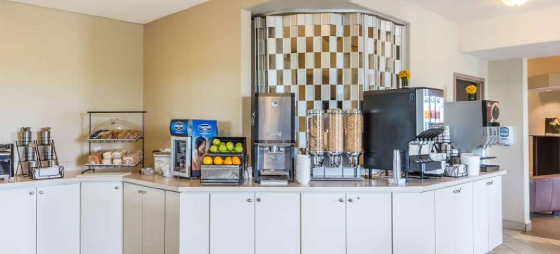 温莎速8酒店(Super 8 by Wyndham Windsor NS)图片