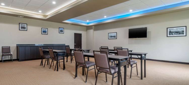 布里克顿医疗中心附近舒眠套房酒店(Sleep Inn & Suites Bricktown - Near Medical Center)图片