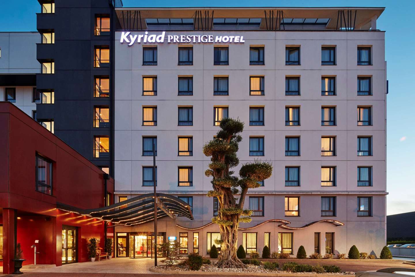 Kyriad Prestige Lyon Est - Saint Priest Eurexpo Hotel and Spa Over view