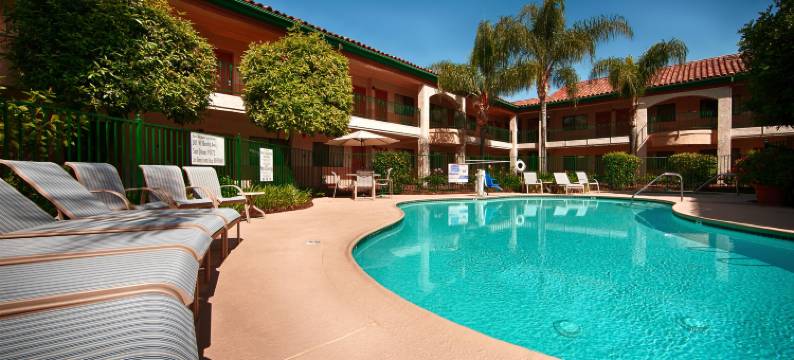 圣迪马斯贝斯特韦斯特套房酒店(Best Western San Dimas Hotel & Suites)图片