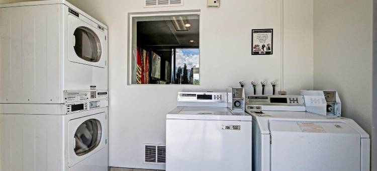 伊克诺旅馆米德维勒(Econo Lodge Midvale)图片