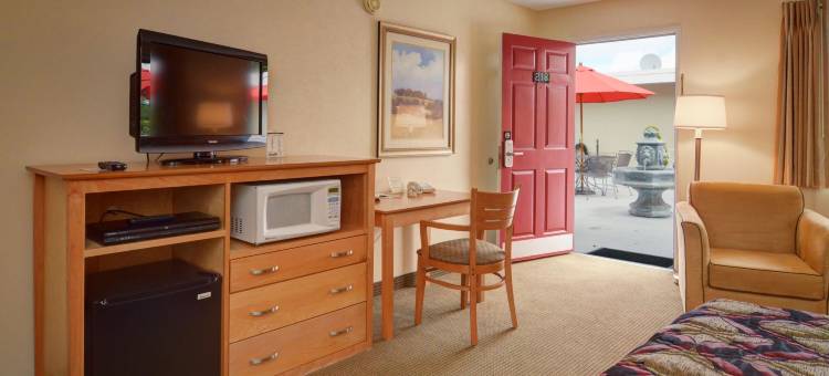 尤金市中心校园套房酒店(Campus Inn & Suites Eugene Downtown)图片