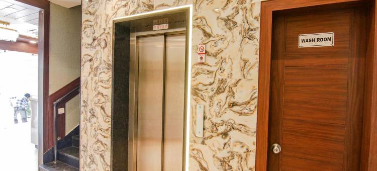 Fabhotel 金色企业(Fabhotel Golden Enterprise)图片