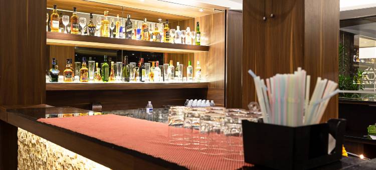 Treebo 高级大翡翠(Treebo Premium Grand Emerald)图片