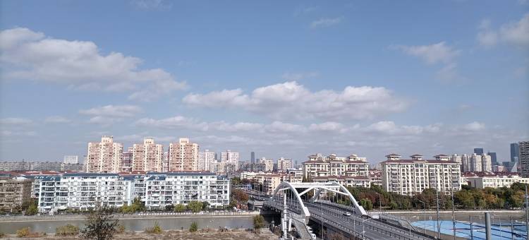 园er公寓(莘朱路分店)图片