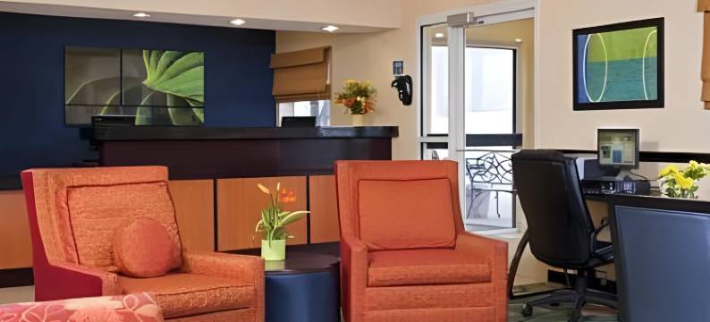 萨吉诺万枫酒店(Fairfield Inn & Suites Saginaw)图片