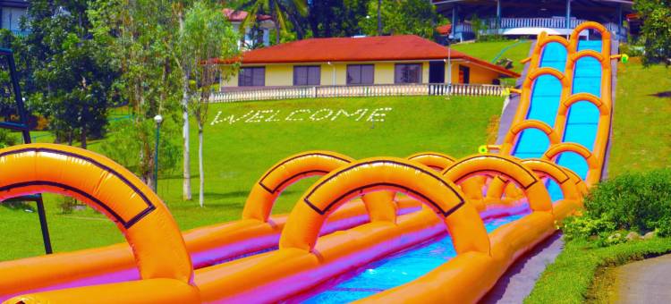 卡拉扬度假俱乐部(Caliraya Resort Club)图片