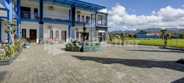 Hotel Miranda Bawean Mitra RedDoorz图片