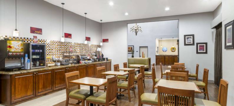 霍比机场贝斯特韦斯特优质套房酒店(Best Western Plus Hobby Airport Inn  Suites)图片