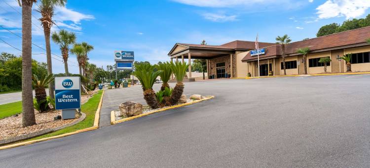 河岸贝斯特韦斯特酒店(Best Western Riverside Inn)图片