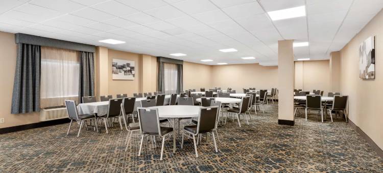 贝斯特韦斯特优质兰德马克优质酒店(Best Western Plus Landmark Inn)图片