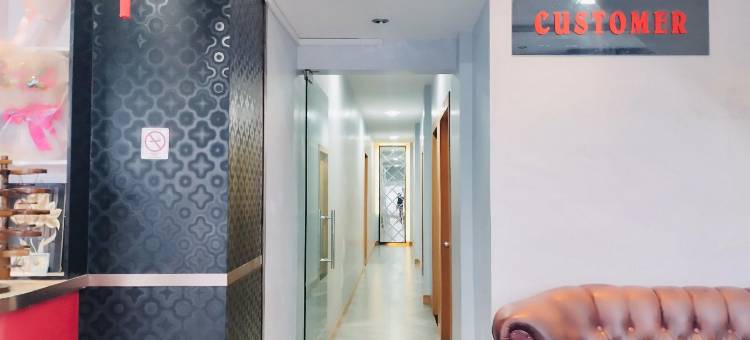 RedDoorz @ Wisma Nadin 2 Bintan Utara图片