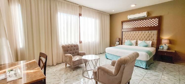 拉祖尔海滩度假村(L'Azure Beach Resort)图片