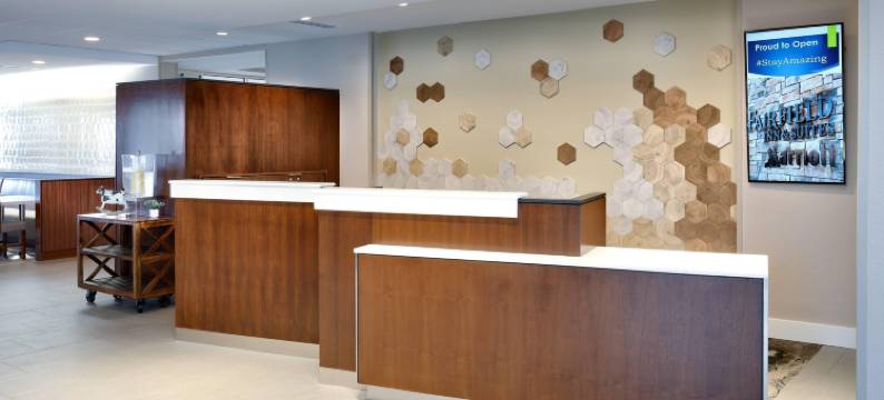 斯普林菲尔德北万枫酒店及套房(Fairfield Inn & Suites Springfield North)图片