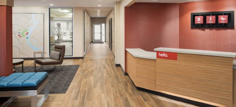 迪比克市中心万豪TownePlace套房酒店(TownePlace Suites Dubuque Downtown)图片