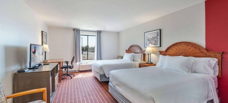 华美达犹他里奇菲尔德I-70酒店(Ramada by Wyndham Richfield UT I-70)图片