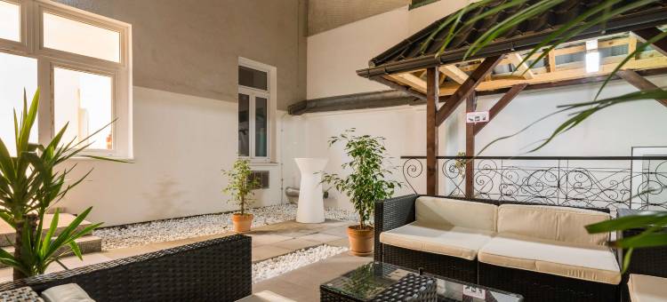 贝斯特韦斯特优质名人优质套房(Best Western Plus Celebrity Suites)图片