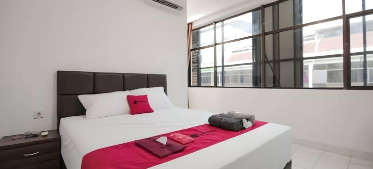 红多兹酒店-鲁科ITC乐事马斯(RedDoorz @ Ruko ITC Roxy Mas)图片