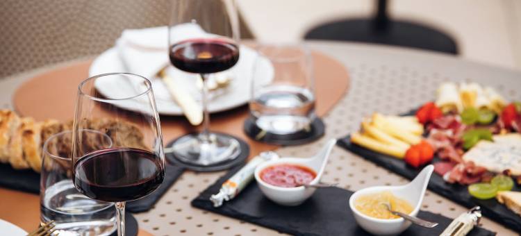 马拉瓦尔城堡旅馆(Château de Maraval)图片