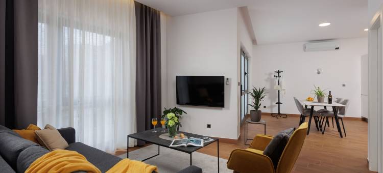 Terra 5豪华公寓带停车位(Terra 5 Deluxe Apartment with Parking)图片