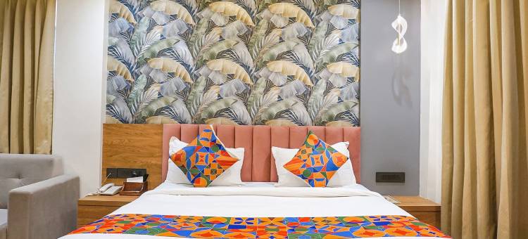 素世荣 Fabhotel Prime(FabHotel Prime Shourya Residency - Nr Maharshi Karve Museum)图片