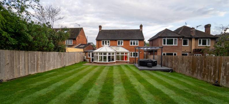 Luxury Retreat, Hot tub,  SK Massage Bed & Tesla图片