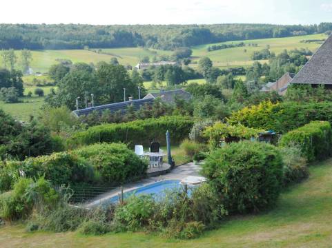 索姆勒兹的度假屋带泳池和桑拿(Holiday Home in Somme-Leuze with Pool & Sauna)