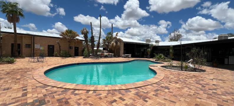 Outback Adventures Backpackers图片